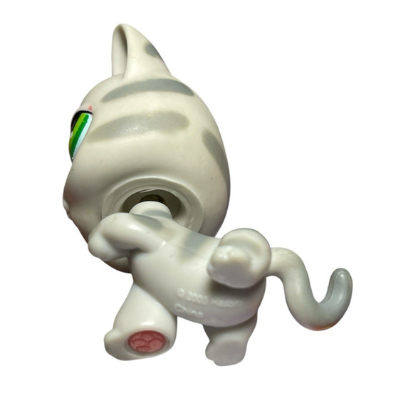 Littlest Pet Shop LPS Authentic Hasbro #32 Grey Striped Shorthair Cat Green Eyes - Picture 3 of 6